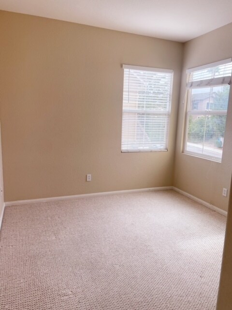 Building Photo - 8238 Bryn Glen Way