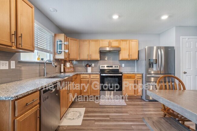 Building Photo - 2522 Lantana Ln