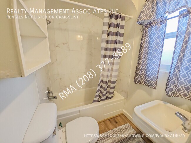 Building Photo - Private 1 Bedroom House in Caldwell