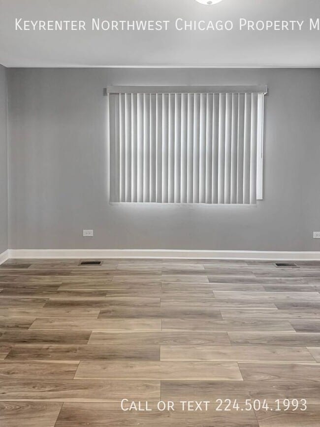 Building Photo - 66 Ridgewood Rd