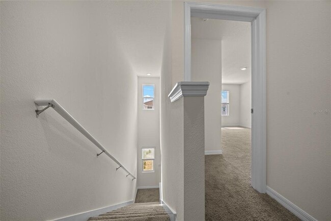 Building Photo - 6580 SW 81st Loop