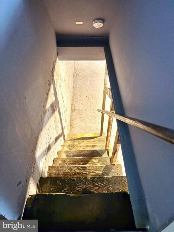 Building Photo - 49 S Kresson St