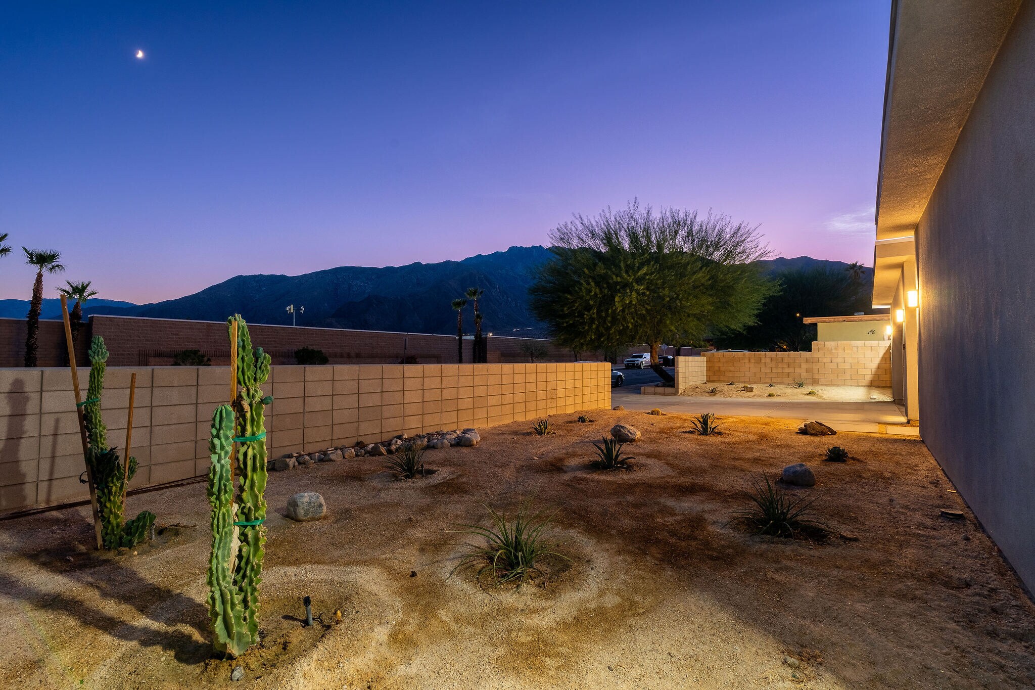 Building Photo - 416 Rosa Parks Rd