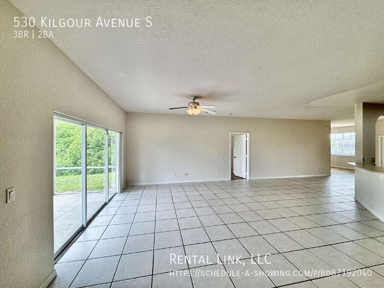 Building Photo - 530 Kilgour Ave S
