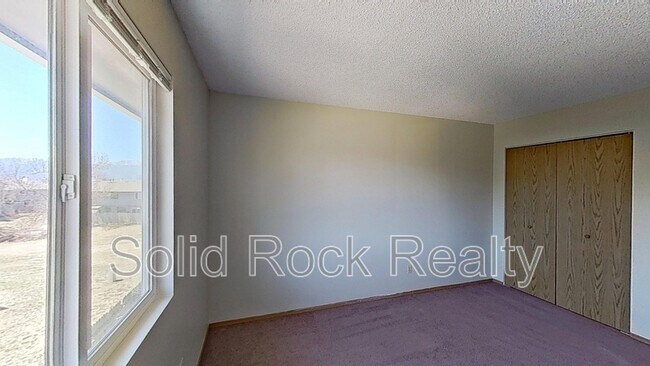 Building Photo - 6677 Proud Eagle Ct