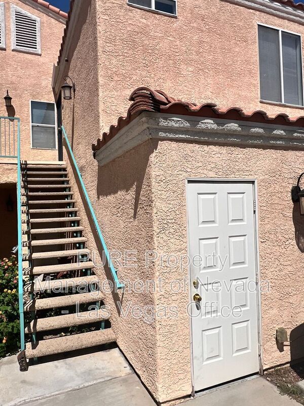 Building Photo - 8452 Boseck Dr