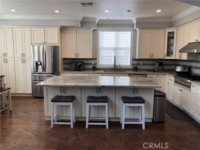 Building Photo - 5817 Cattleya Dr