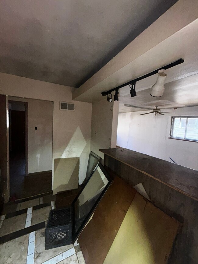 Building Photo - 252 Dundee Cir