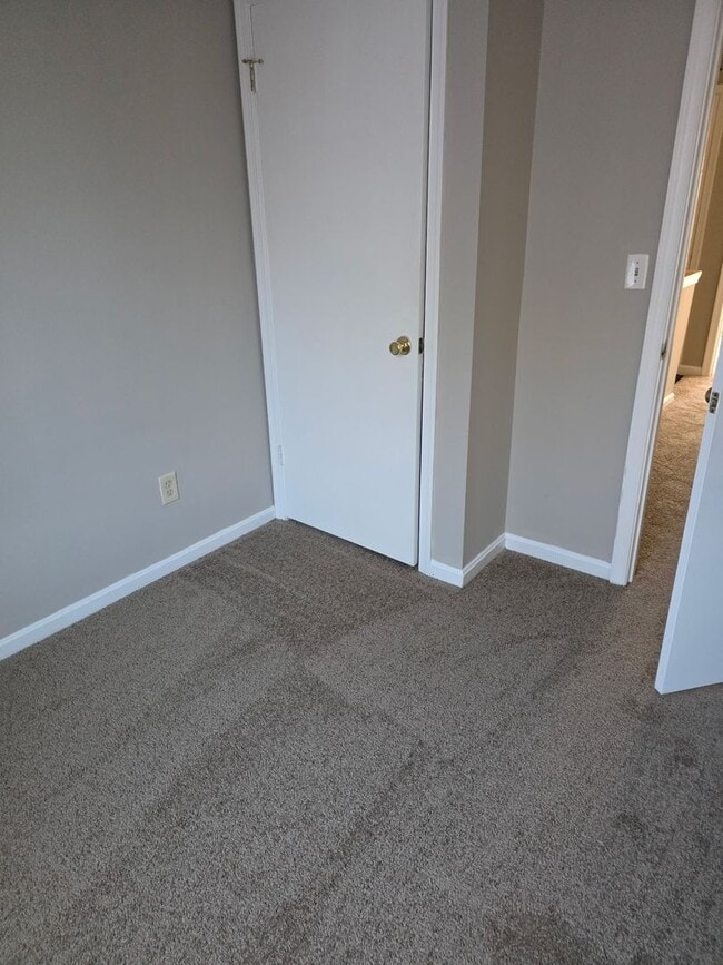 Building Photo - 3BR Townhome in Riverside Neighborhood of Belcamp!