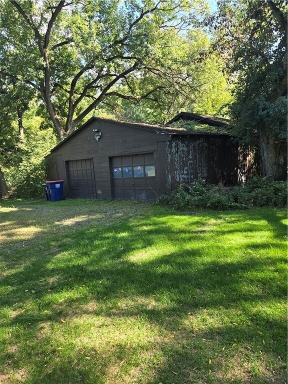 Building Photo - 1872 Blossom Rd