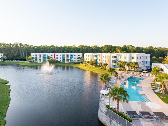 Building Photo - 257 S Seneca Blvd