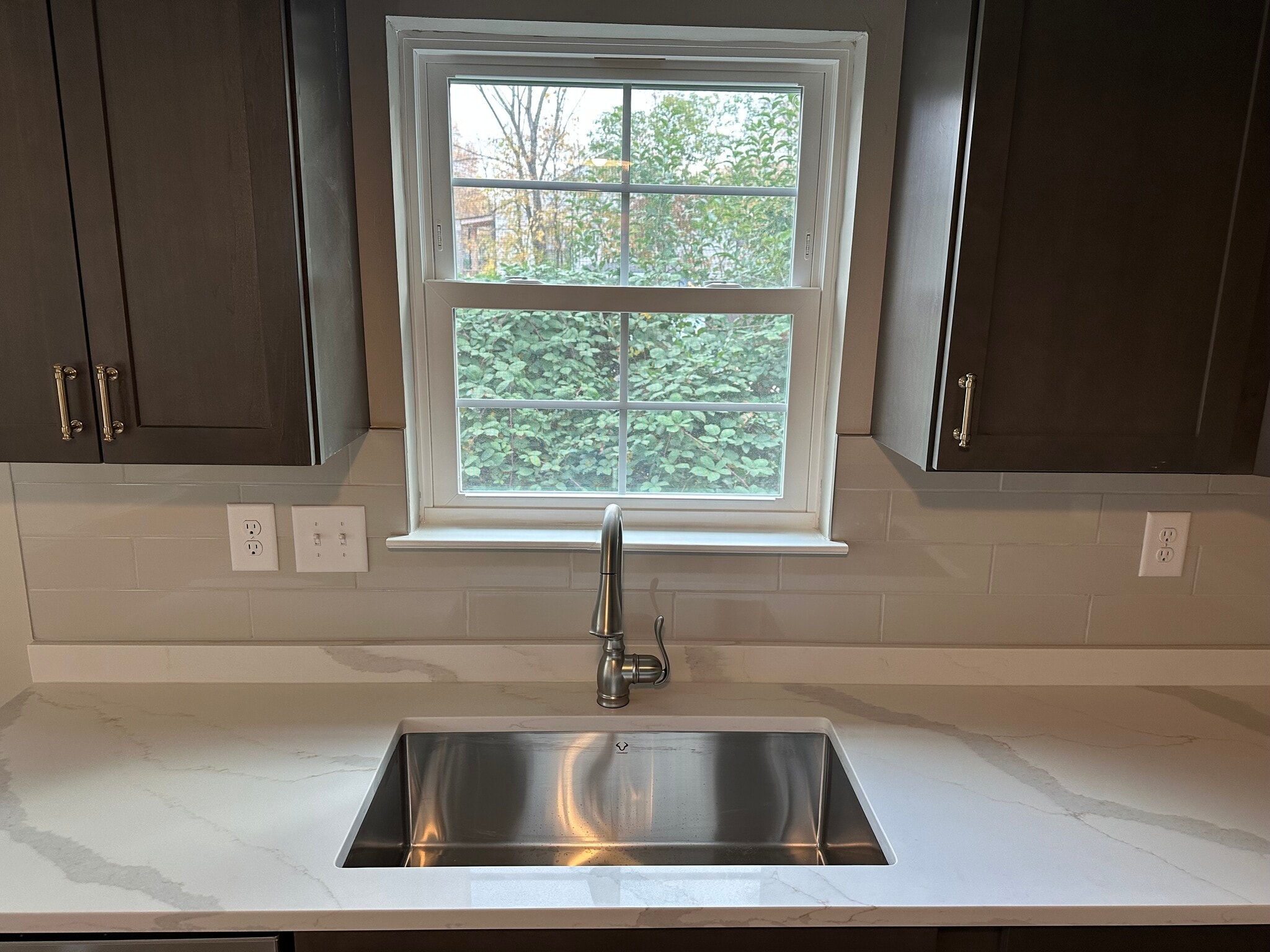 Building Photo - 804 Matheson Ave