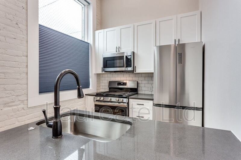 Building Photo - 1234 E Colfax Ave