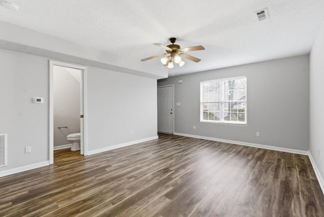 Building Photo - 2906 Blairdon Cir