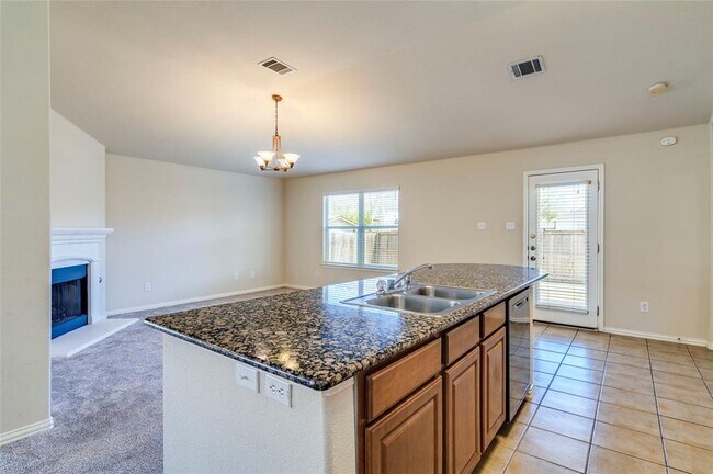 Building Photo - 293 Buckingham Dr