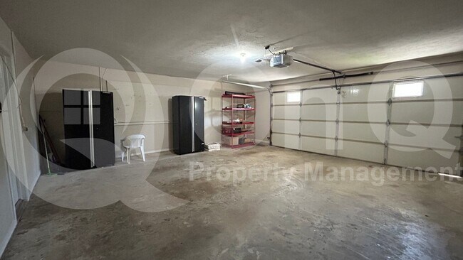 Building Photo - 2212 Canyon Valley Trail