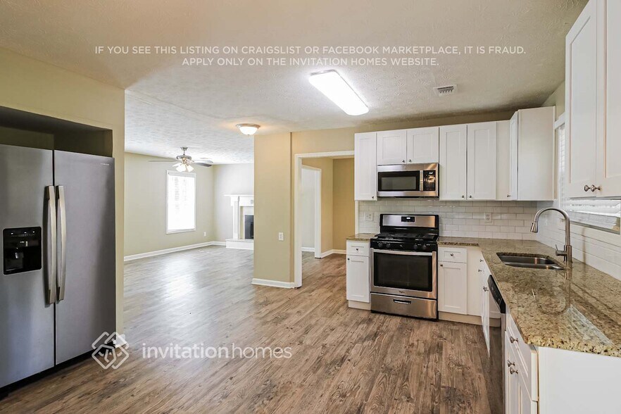 Building Photo - 2071 Hunters Cove Dr