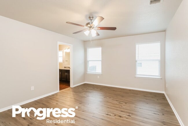 Building Photo - 7207 Marina Del Rey