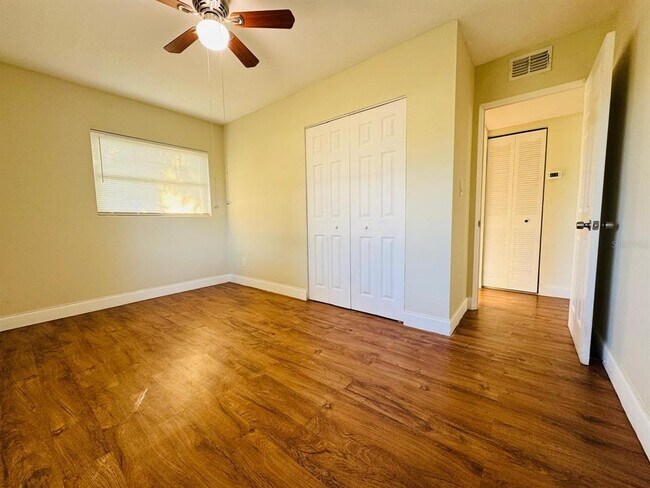 Building Photo - 7024 Moderna Way