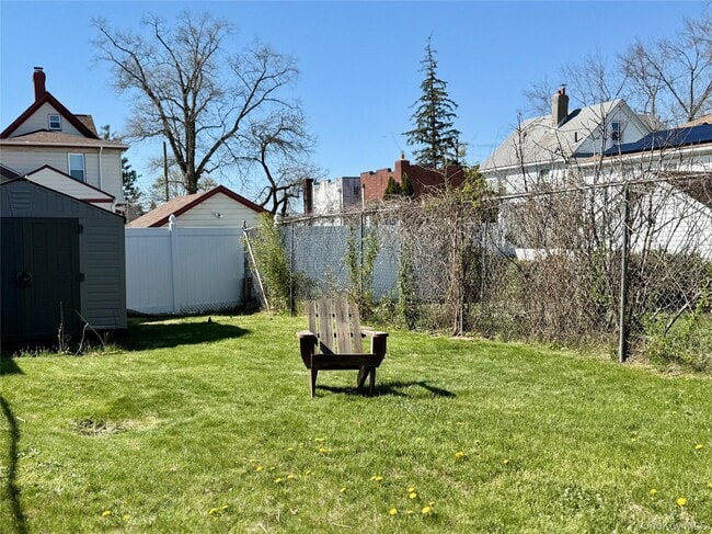 Building Photo - 149-14-149-21 21st Ave