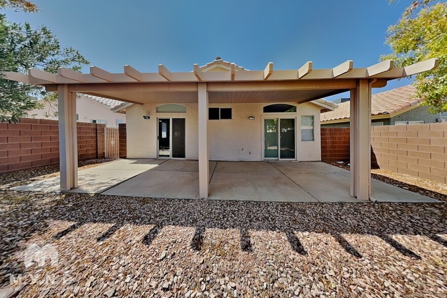 Building Photo - 6602 Elk Creek Ln
