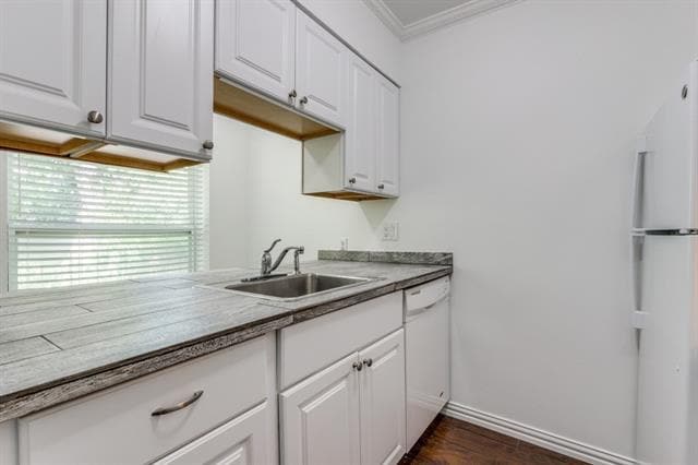 Building Photo - 5508 Tremont St
