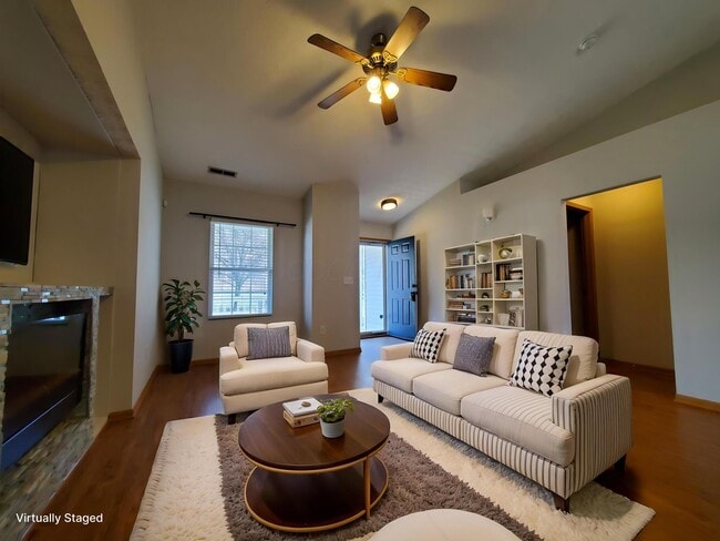 Building Photo - 1803 Canopy Ln