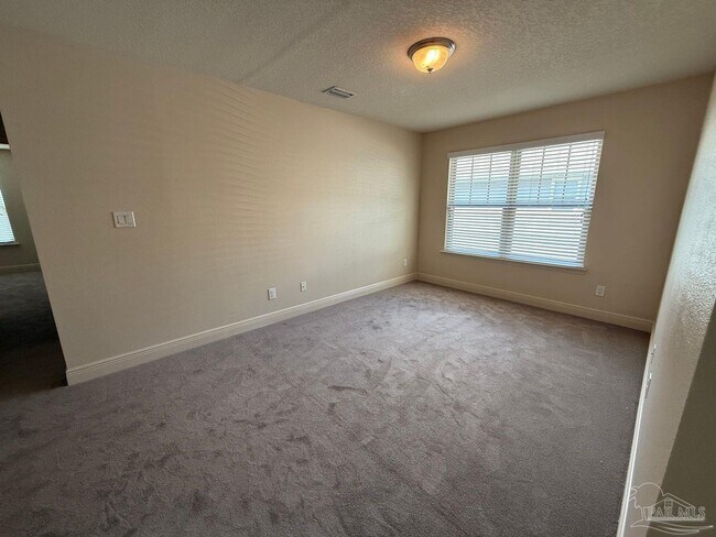 Building Photo - 3890 Weatherstone Cir