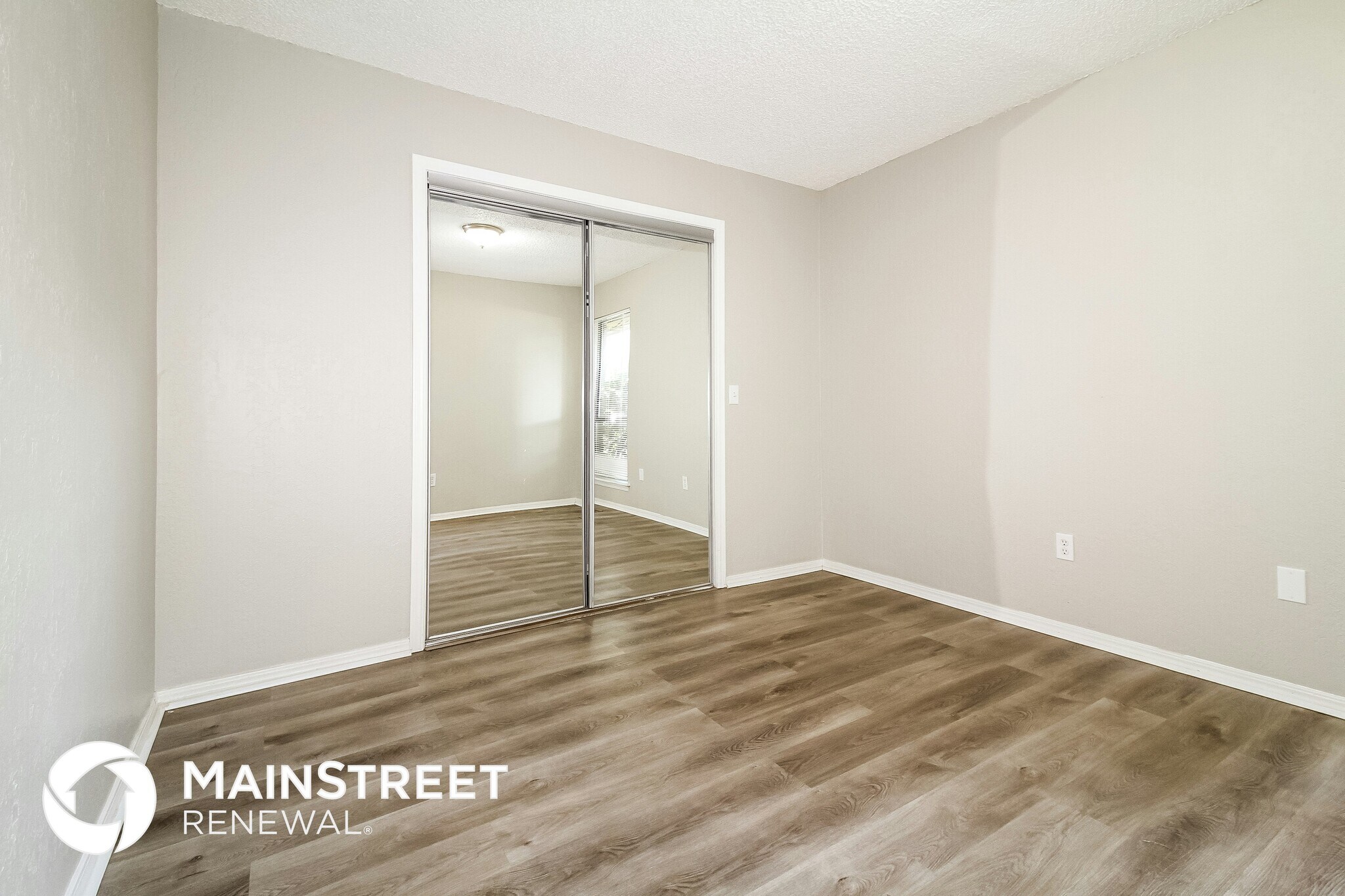 Building Photo - 10101 Mamus Ln