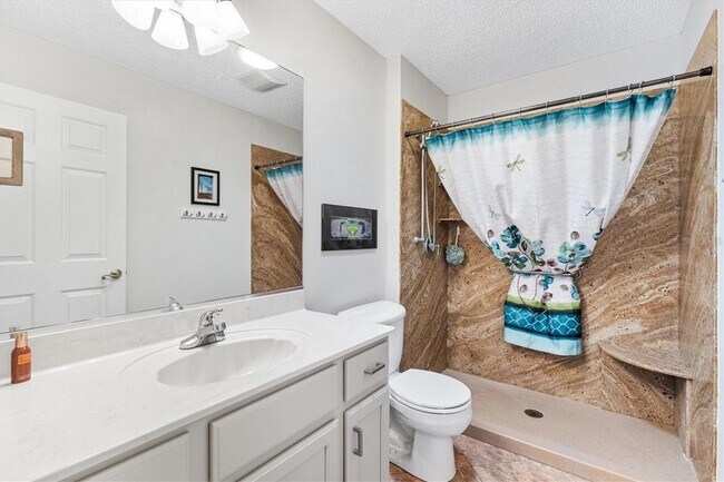 Building Photo - 1505 Doria Ln