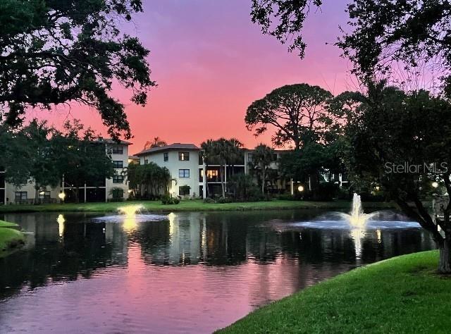 Building Photo - 305 30th Ave W