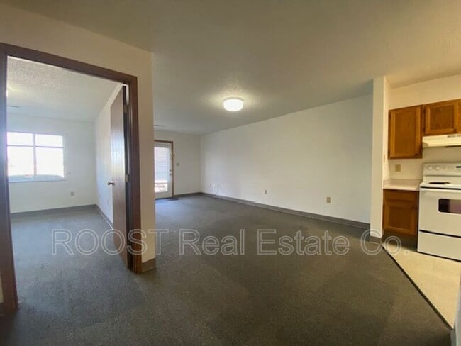 Building Photo - 339 Lewis B Moore Dr