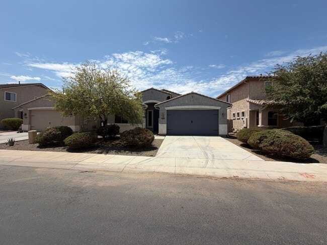 Building Photo - 18408 N Salerno Dr