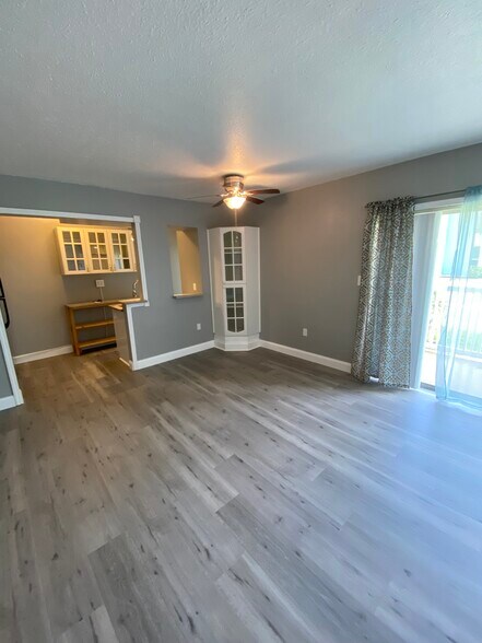 Building Photo - 250 N Banana River Dr