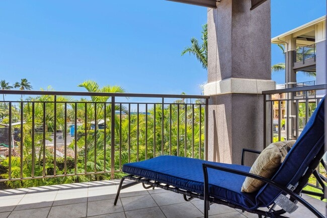 Building Photo - Furnished 3BR Condo at Opukea – Central A/C, 2 Parking Stalls, Prime Lahaina Location