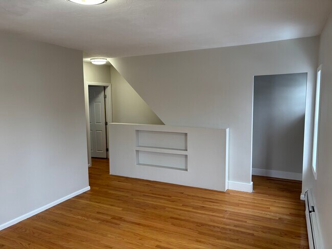 Building Photo - 14 Quigley Ave