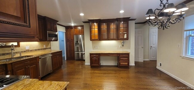 Building Photo - 9 Orchard Cir