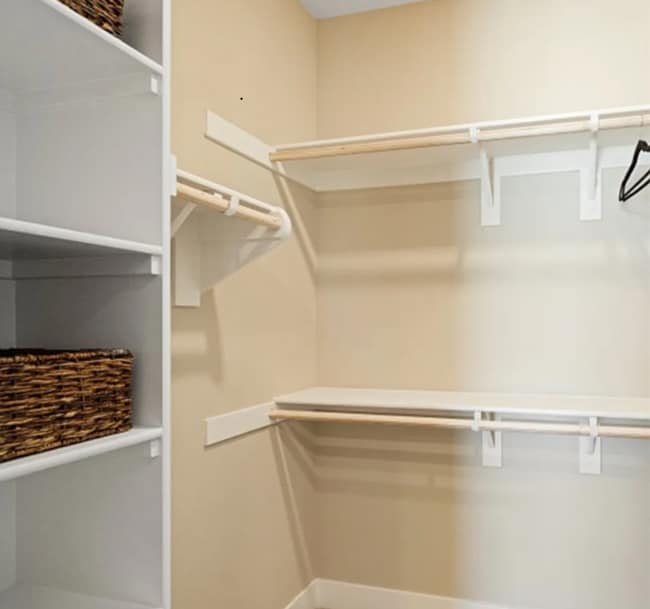 Building Photo - Newer 4BR Valencia Home in Solaire | Pool Community | Prime Location