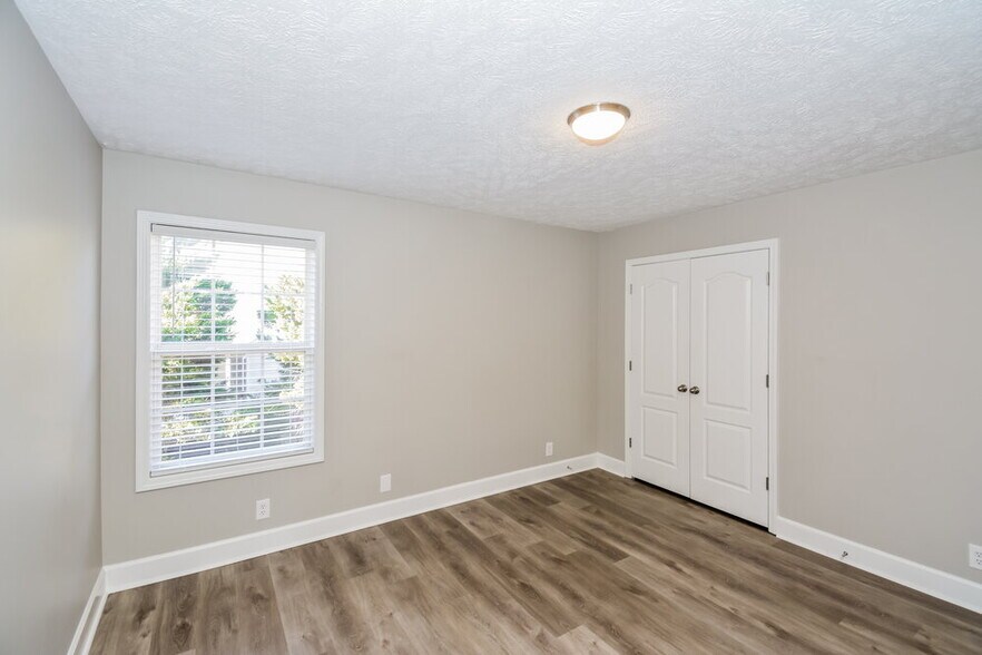 Building Photo - 2523 Claymore Run