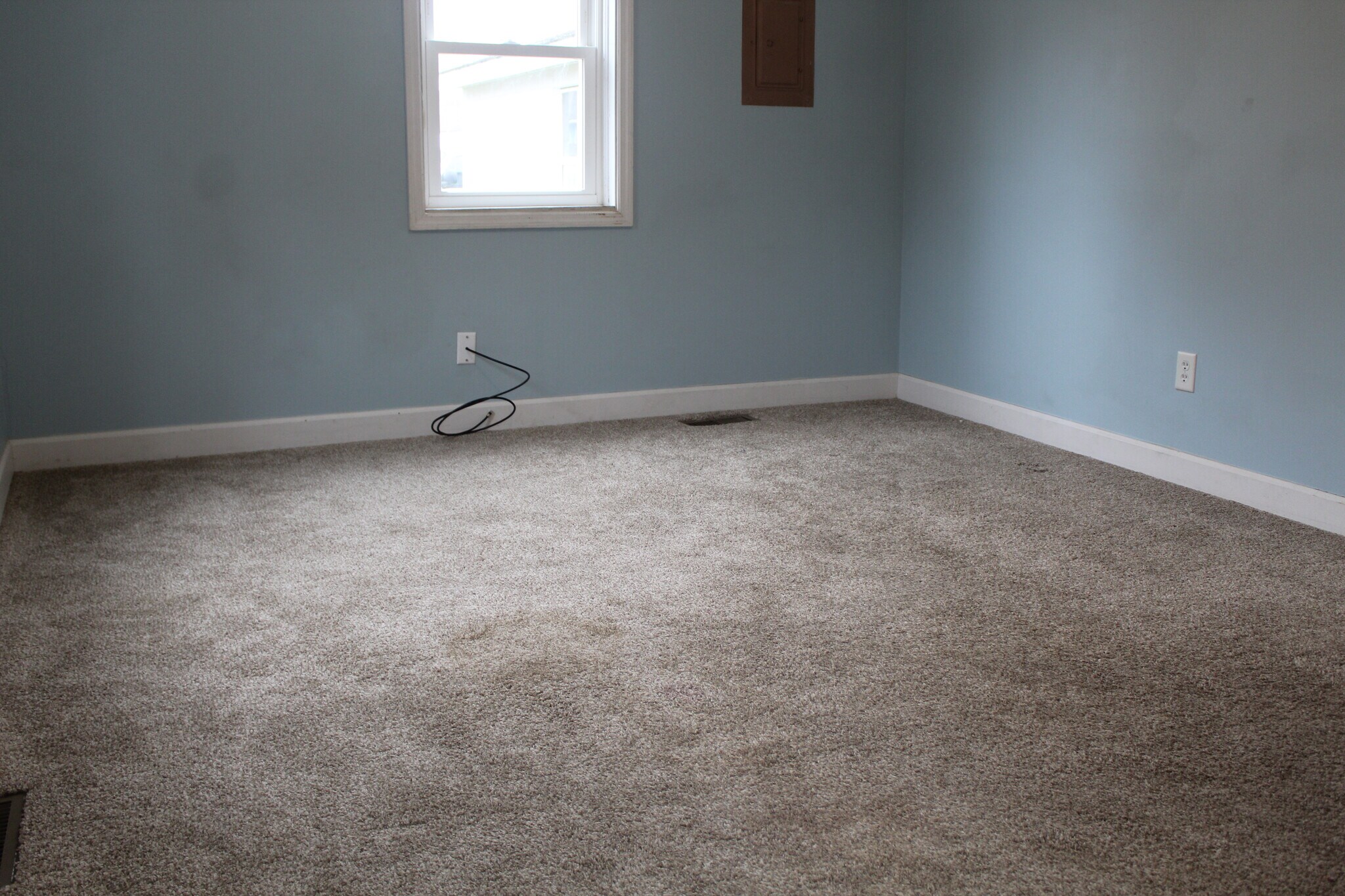 Building Photo - 621 N King St