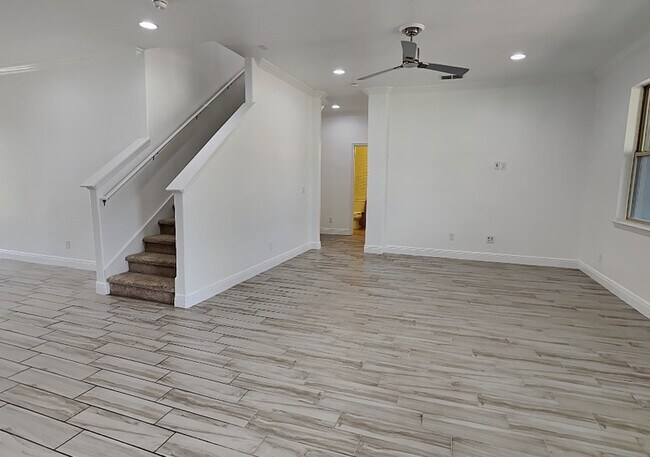 Building Photo - 5283 Brydon Woods Cir