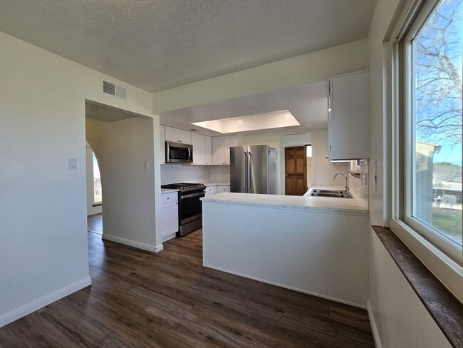 Building Photo - 2984 Corte Ojo De Agua