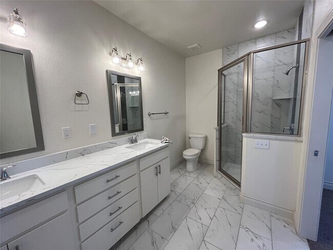 Building Photo - 2105 Tiger Trail