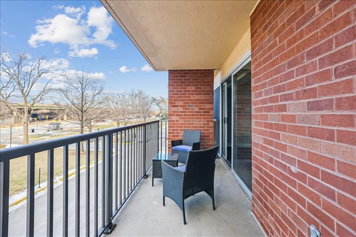 Building Photo - 1300 Army Navy Dr