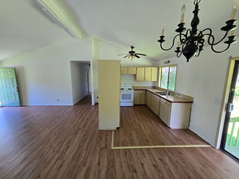 Building Photo - 15-236-236 Puni Makai Loop N