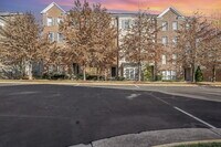 Building Photo - Welcome Home!!