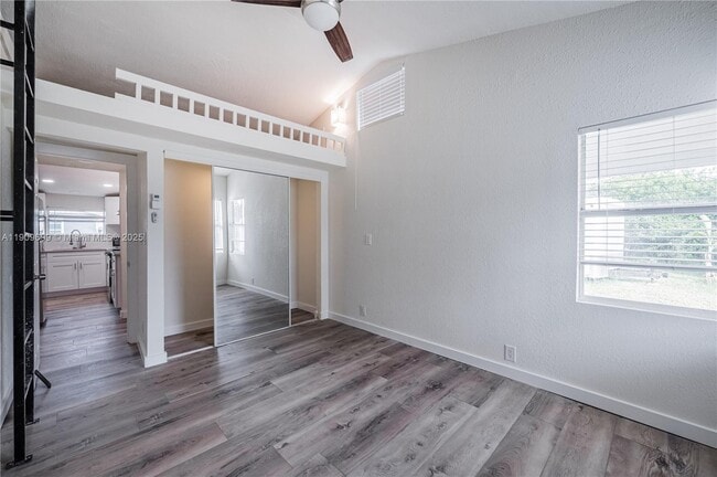 Building Photo - 4504 Oakley St