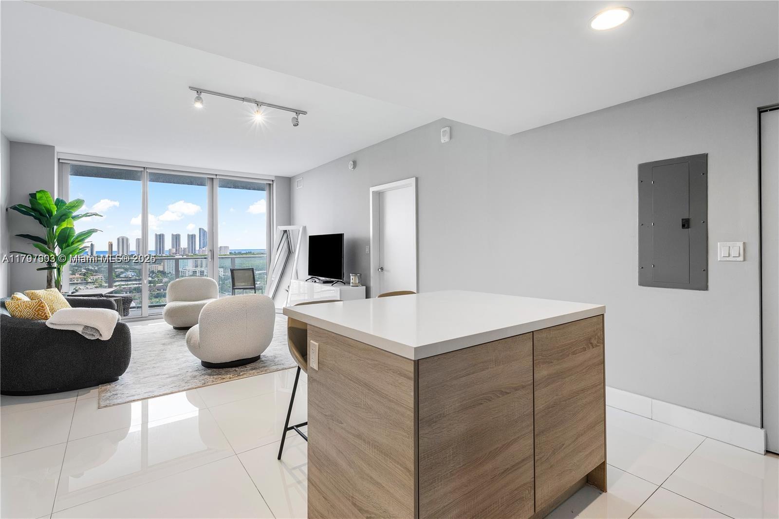 Building Photo - 16385 Biscayne Blvd