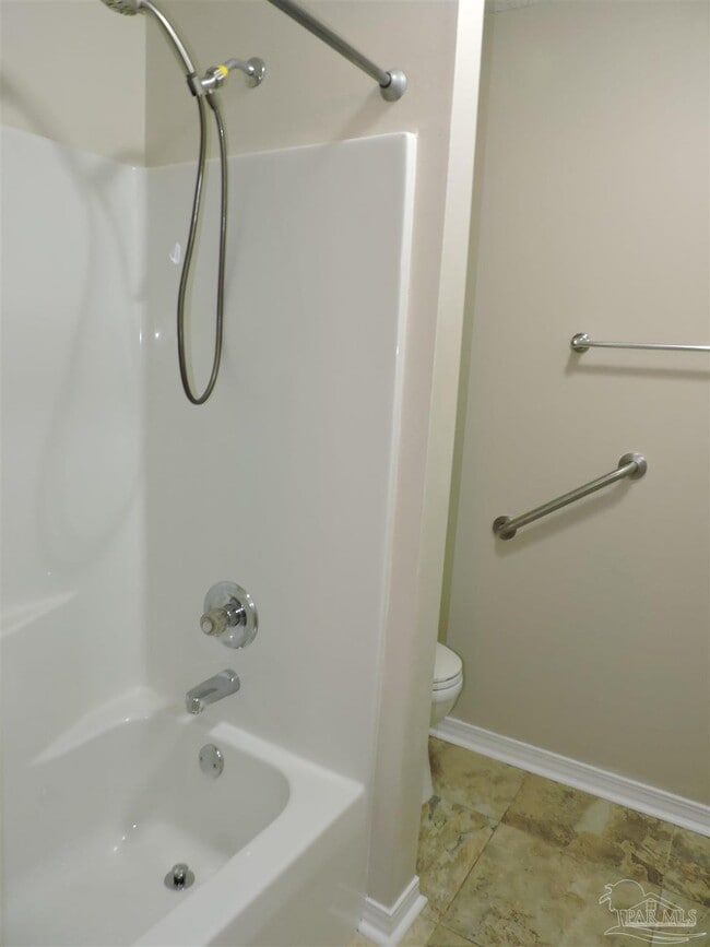 Building Photo - 8110 Heirloom Dr