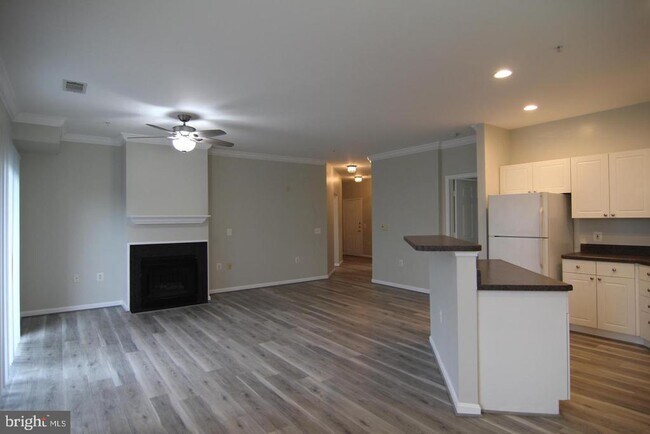 Building Photo - 3851 Aristotle Ct